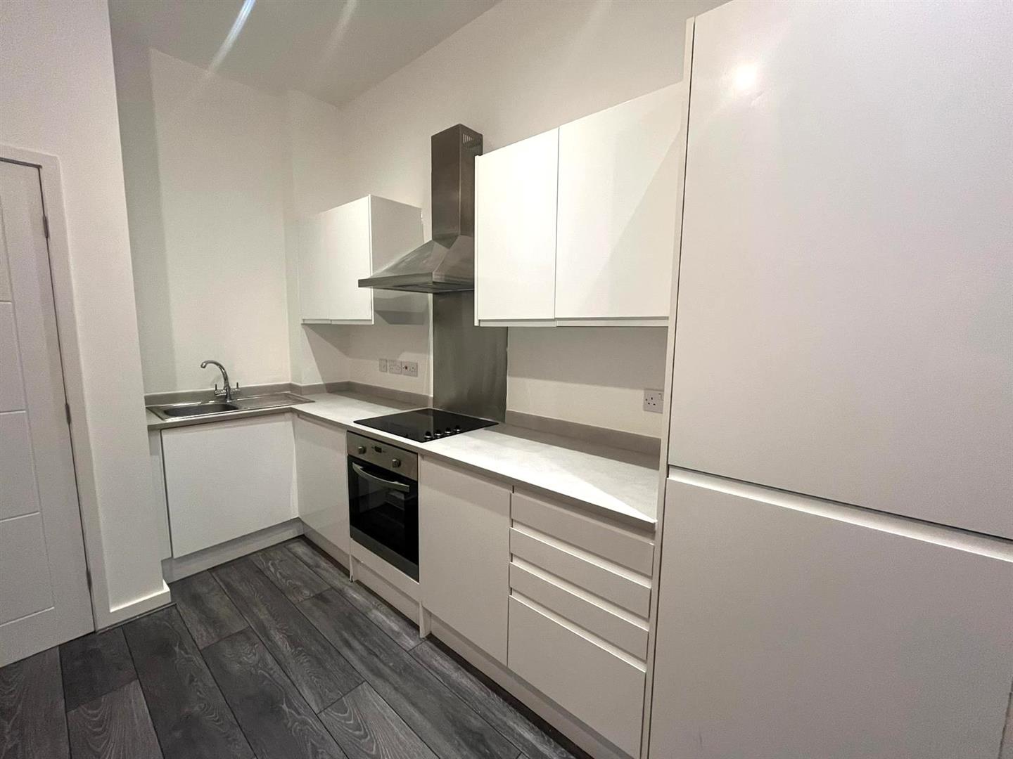 PHOTO-2025-12-19-15-11-58 3.jpg