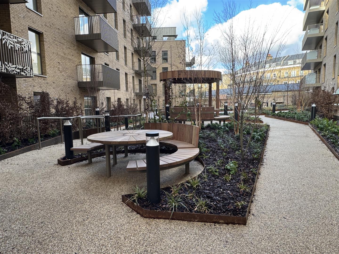 Courtyard pic 5.jpeg