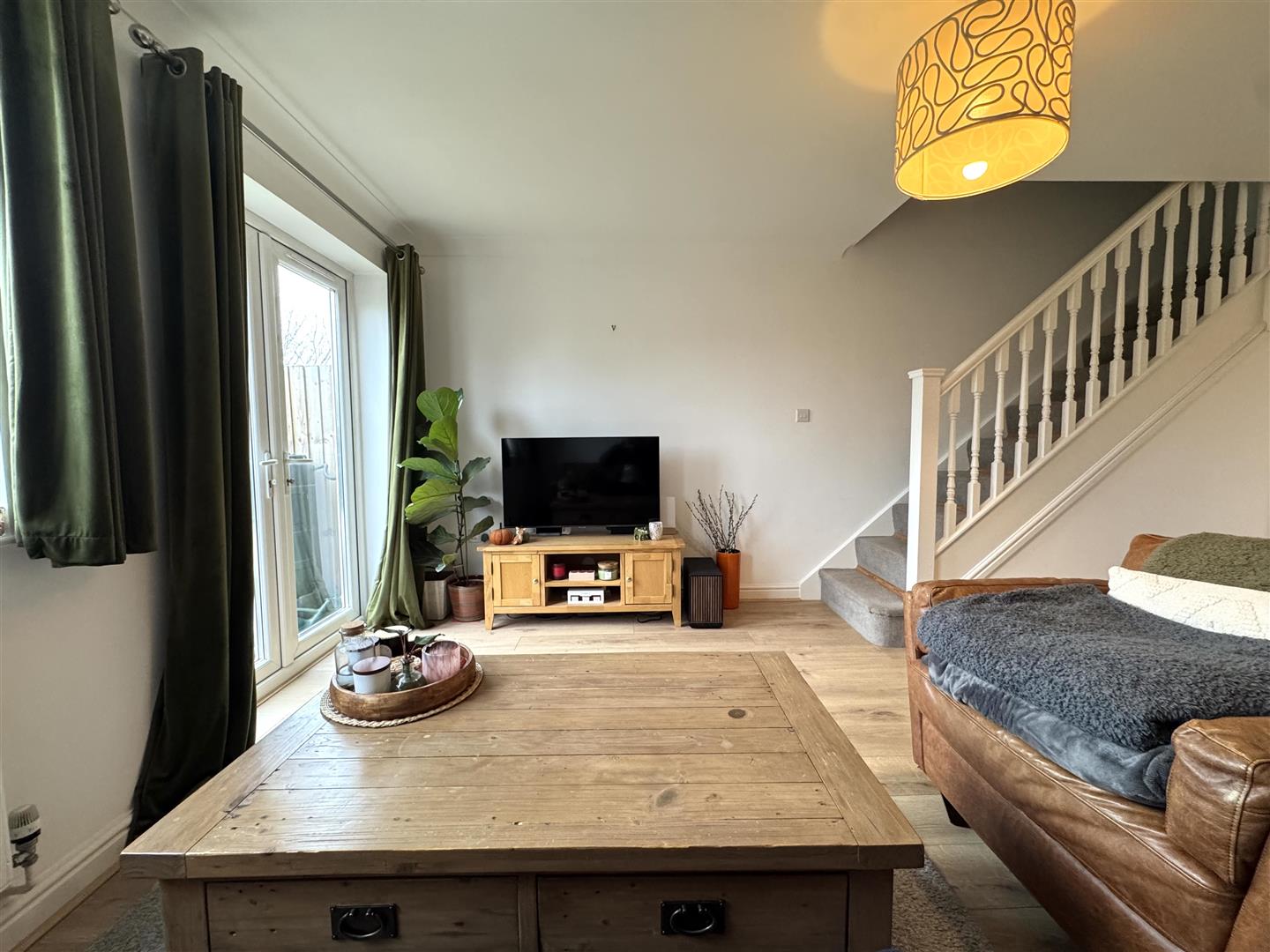 Living Rm pic 20.jpeg