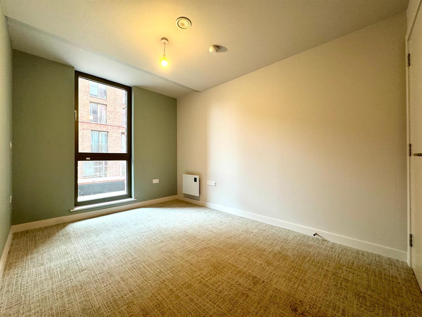 Second bedroom pic 4.jpeg