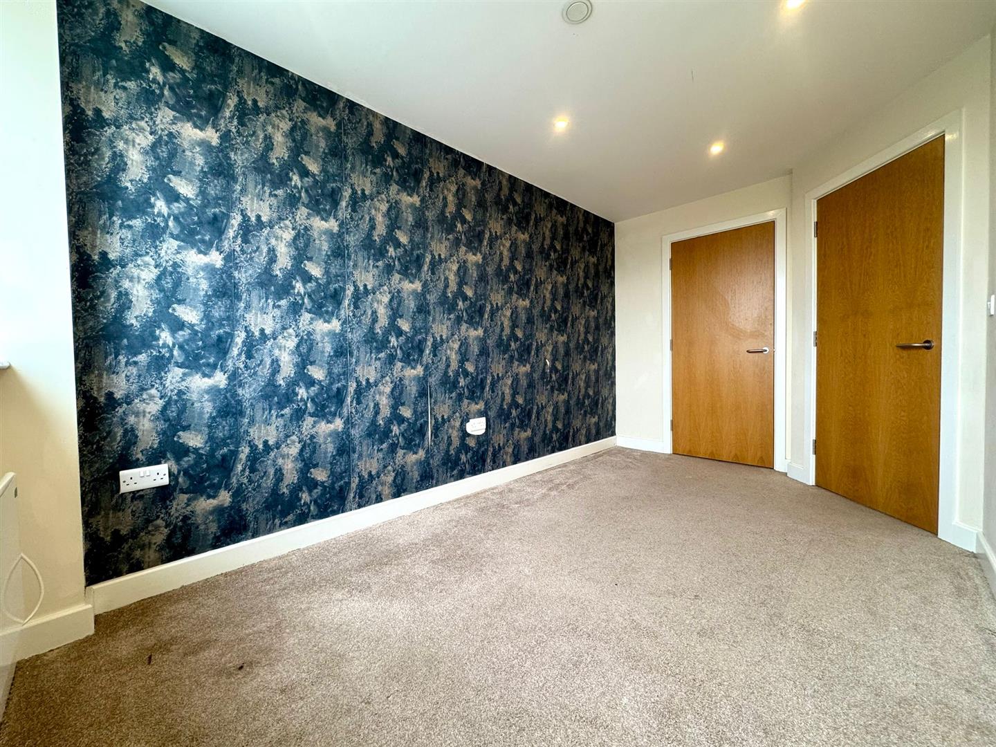 Second bedroom pic 3.jpeg
