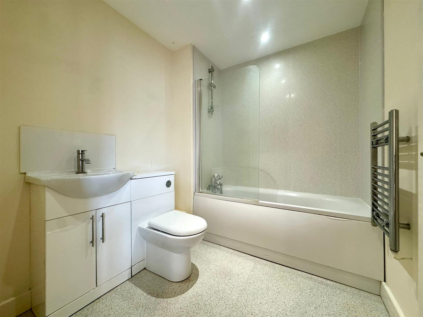 Bathroom.jpeg