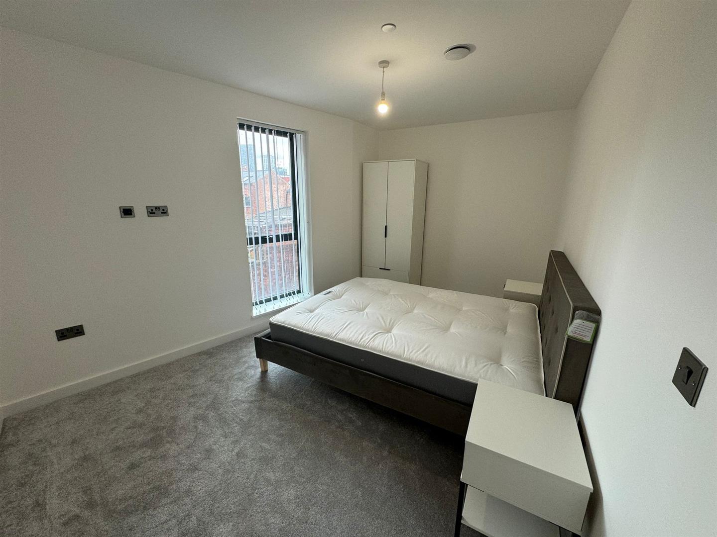 Bedroom pic 3.jpeg