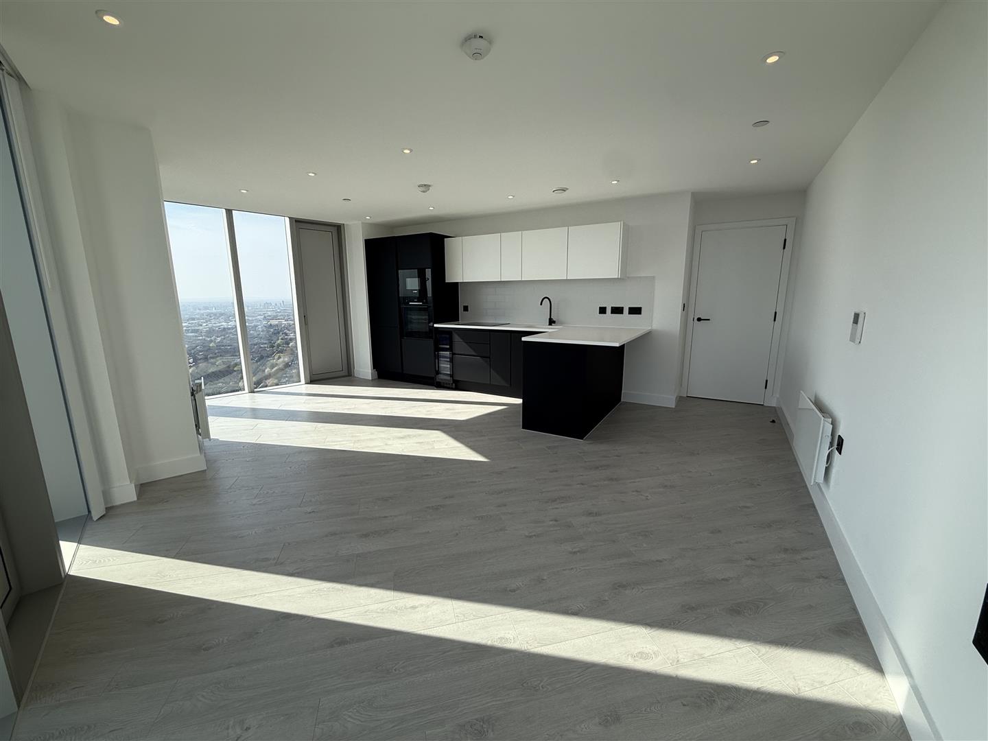 Kitchen:Lounge.jpeg