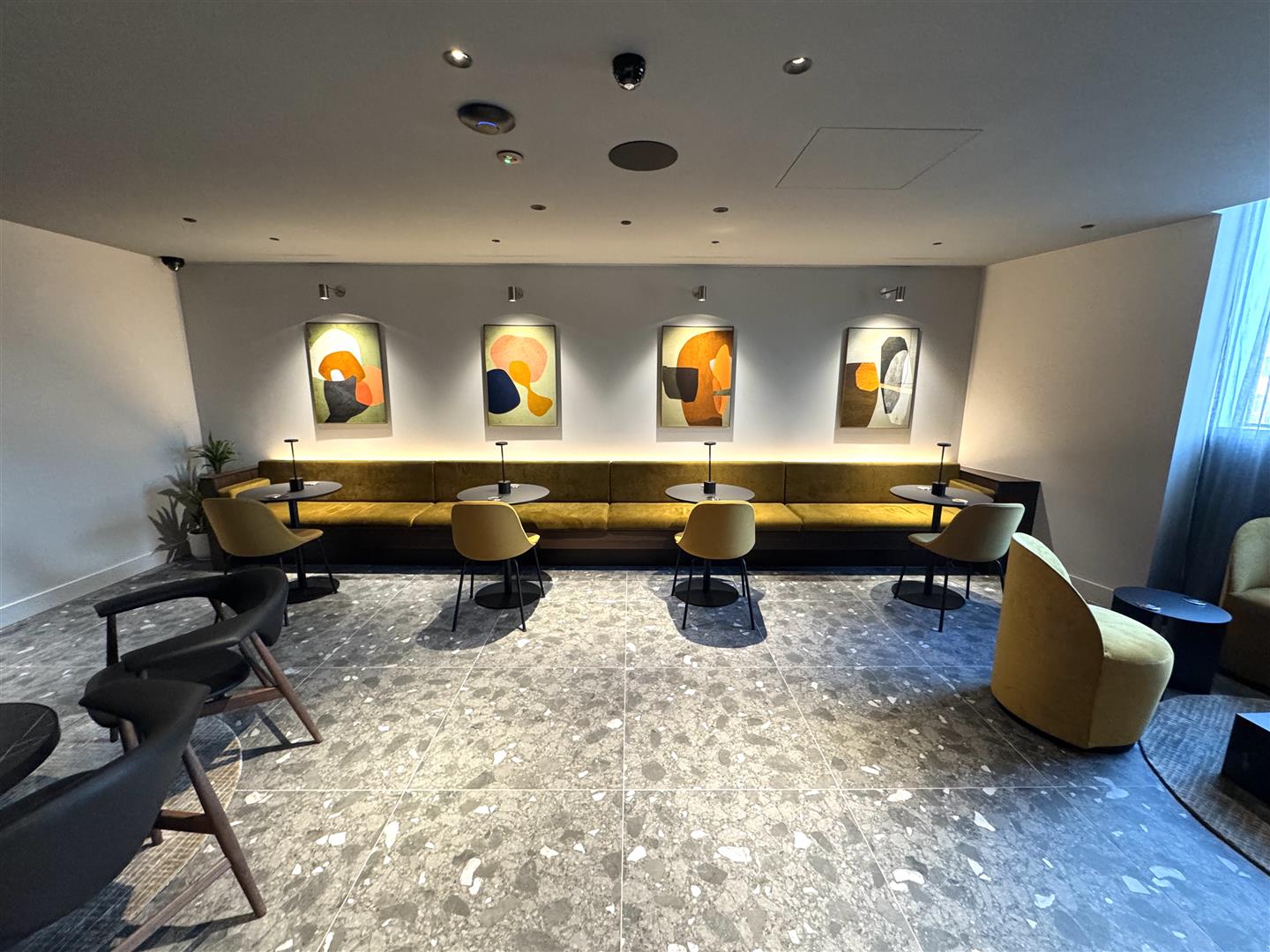 Communal lounge.jpeg