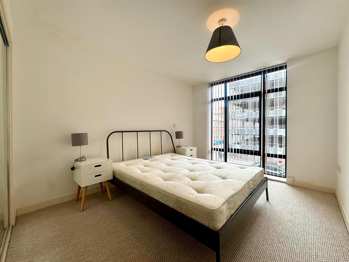 Bedroom pic 1.jpeg