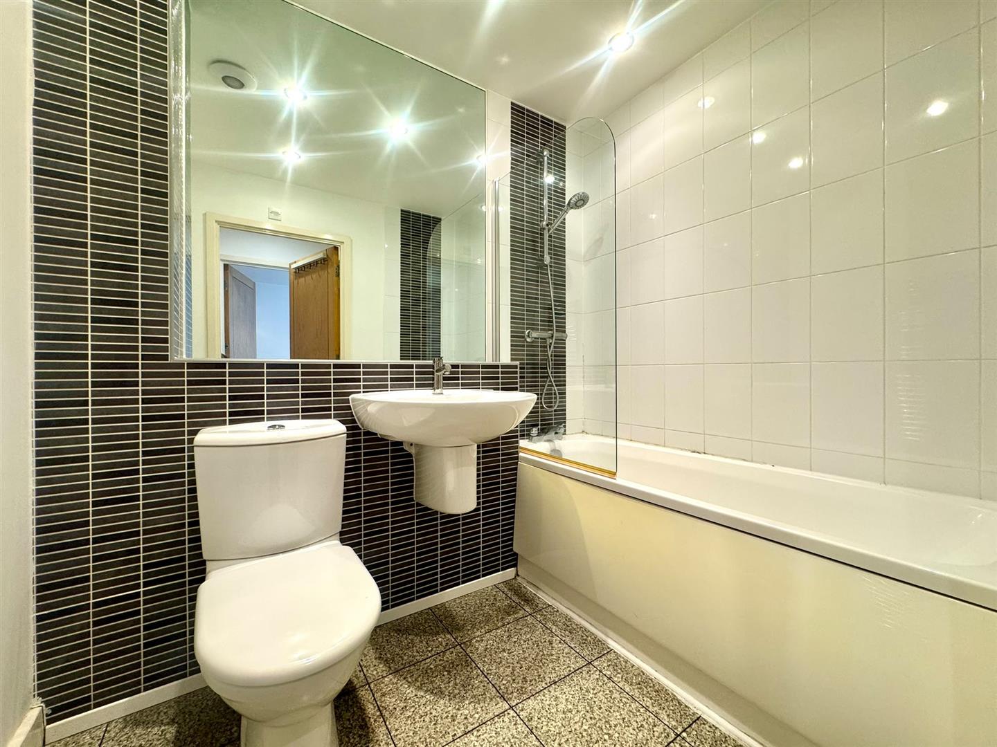 Bathroom.jpeg
