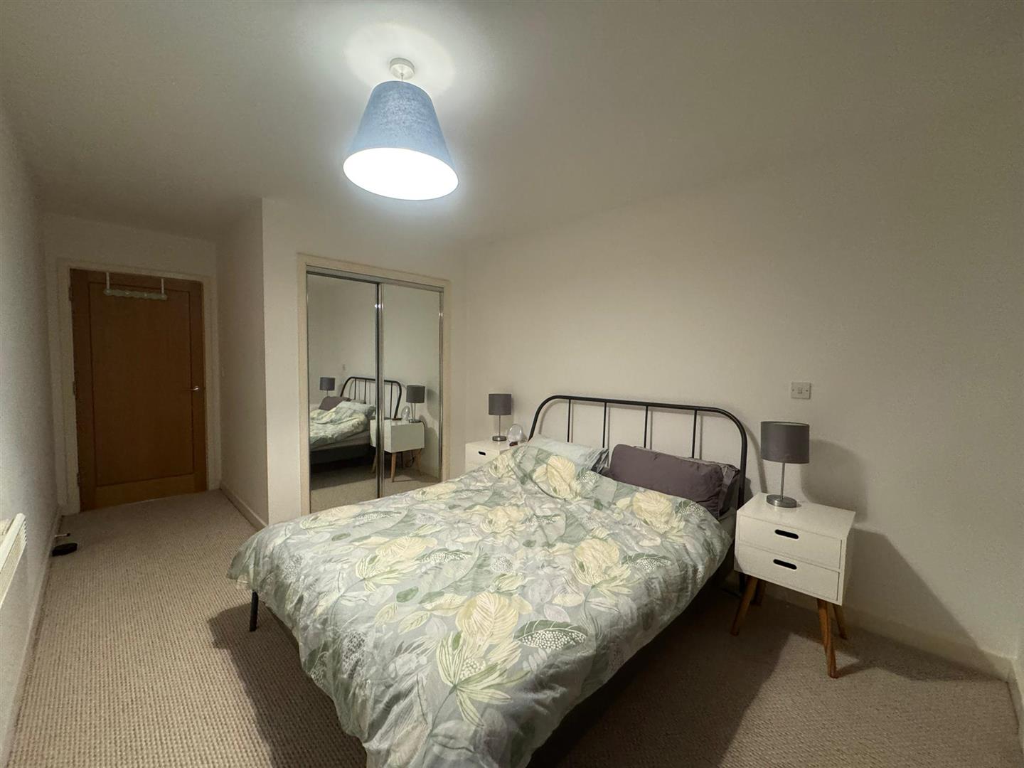 Bedroom pic 2.jpeg