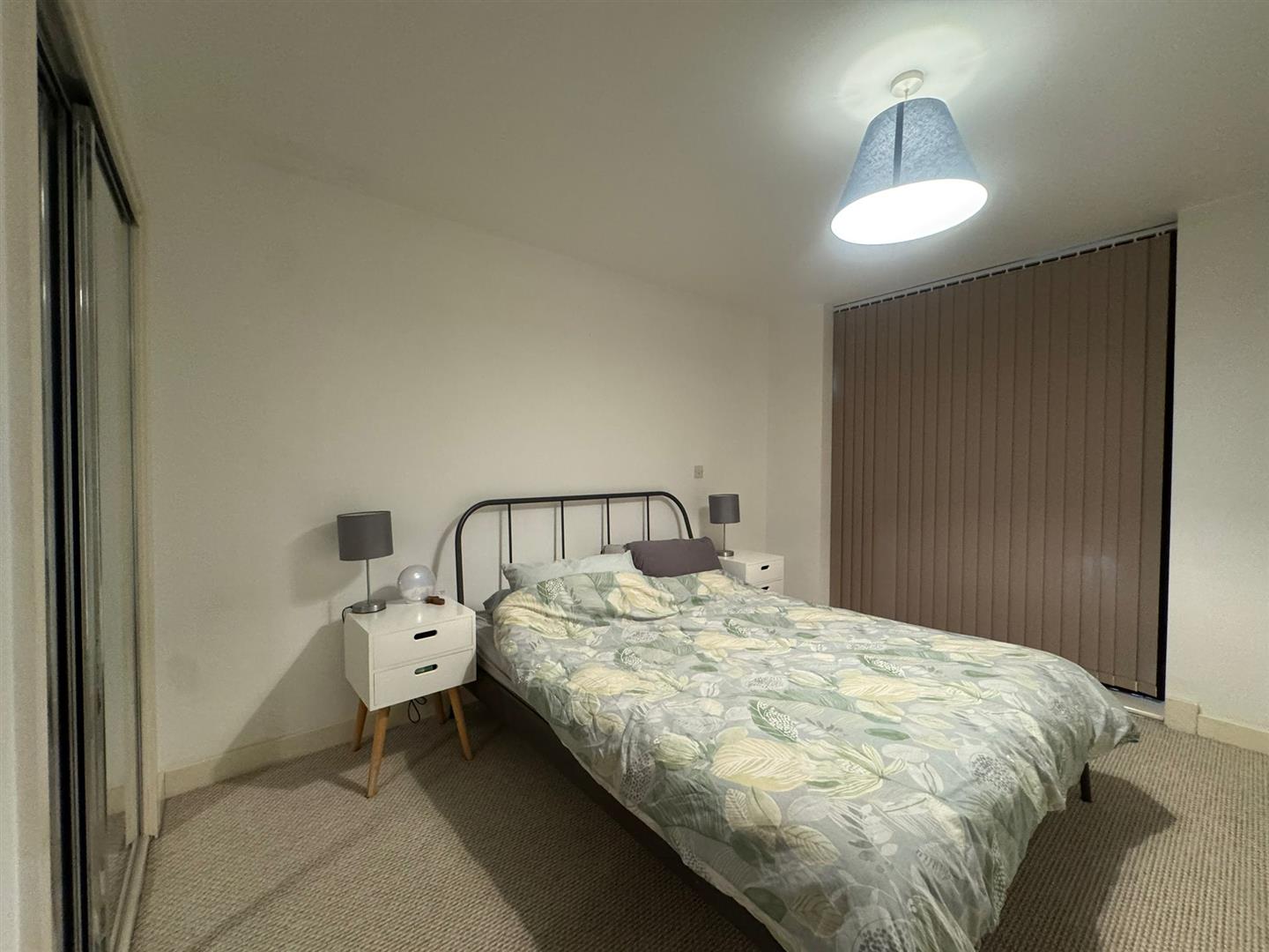 Bedroom pic 1.jpeg