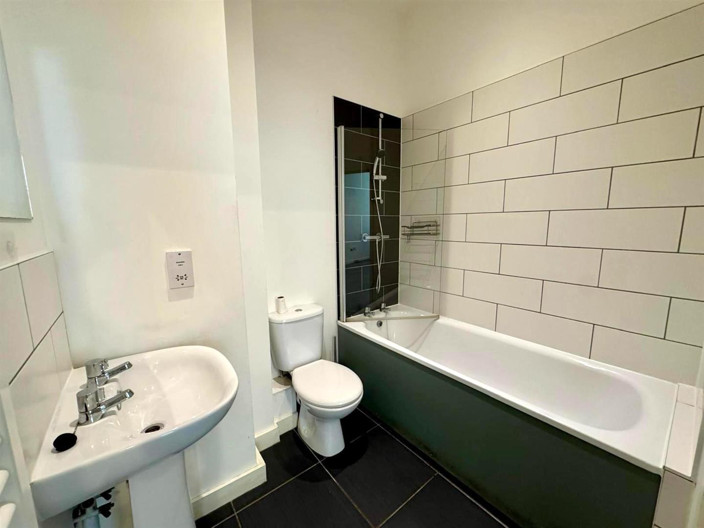 Bathroom.jpeg