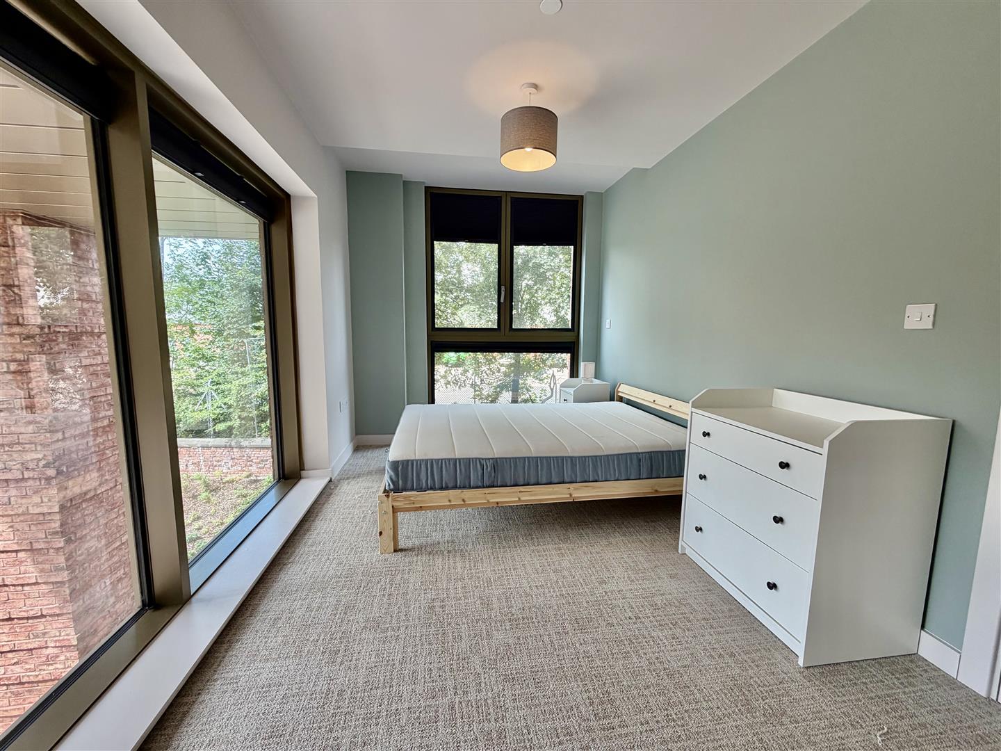 Bedroom 2 (2).jpeg