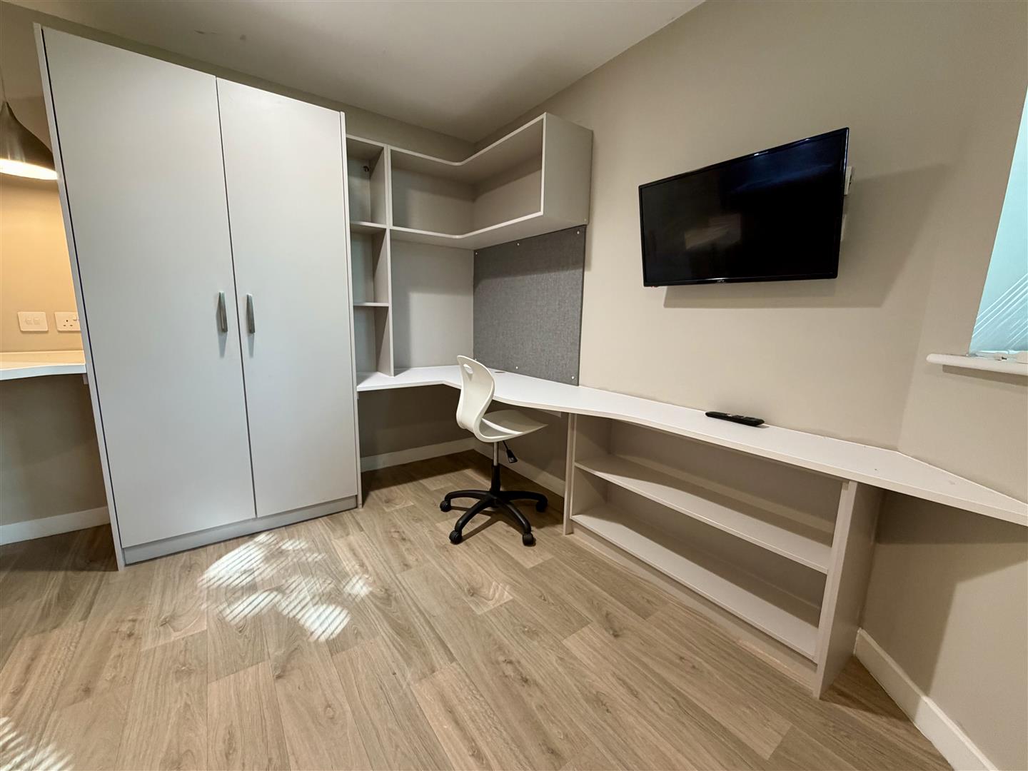 Working Space Pic 1.jpeg