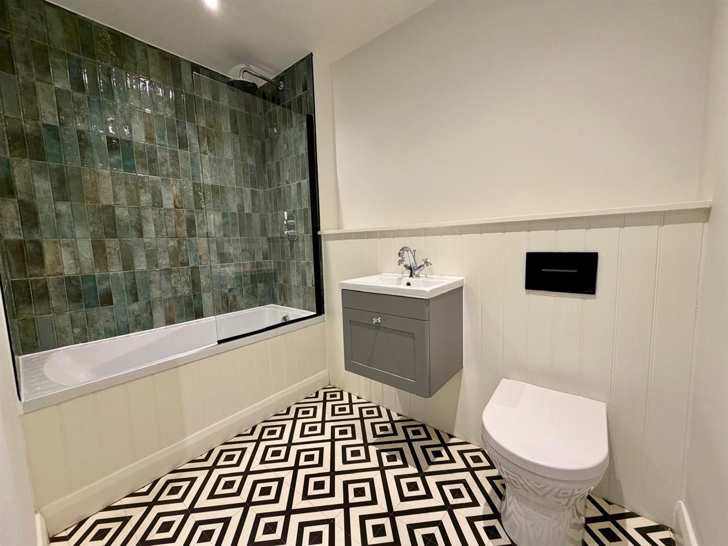 Bathroom.jpeg
