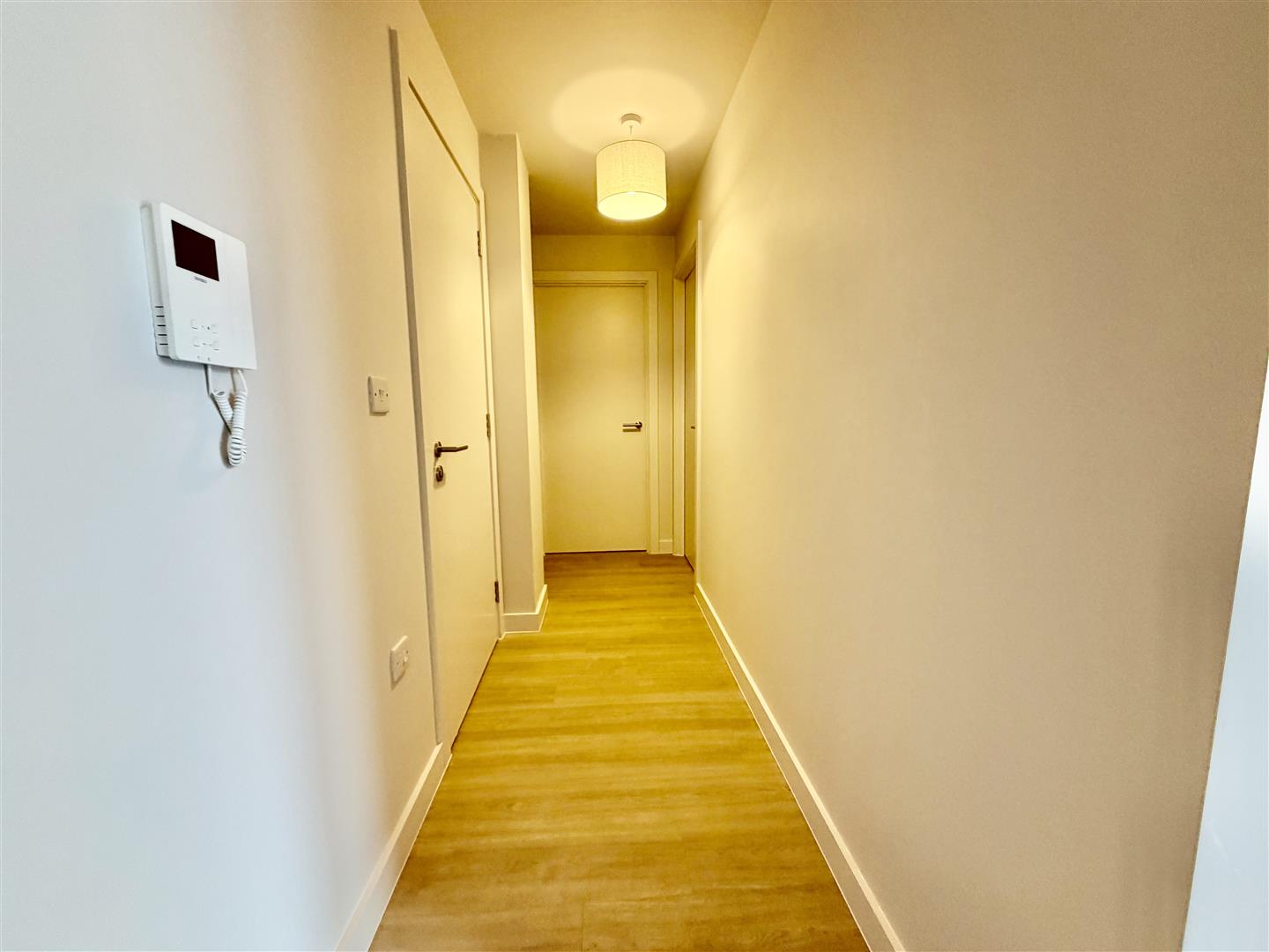 Hallway.jpeg