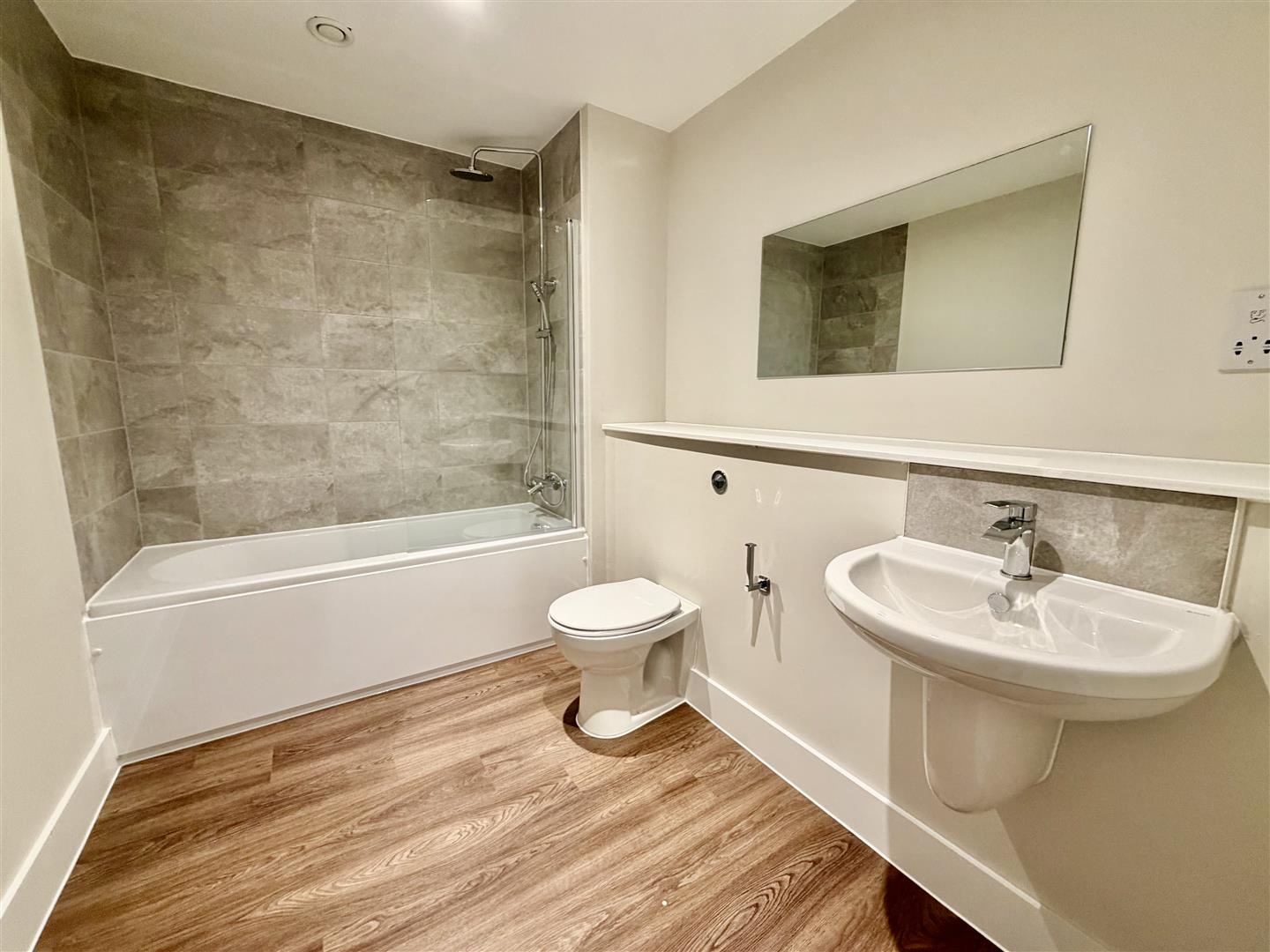 Bathroom.jpeg