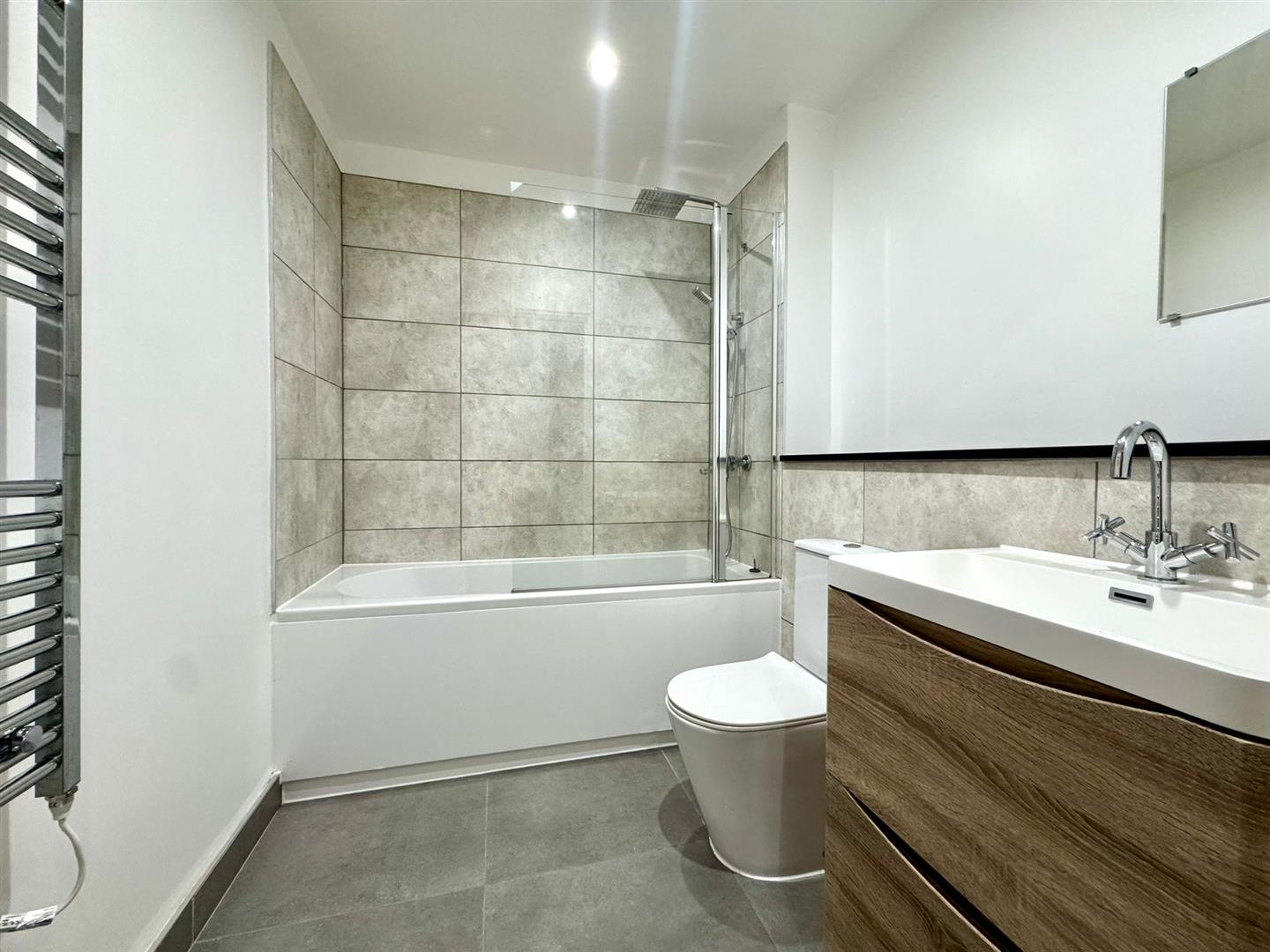 Bathroom.jpeg
